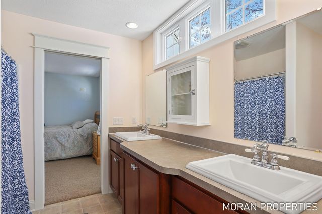 6978 Highland Drive W, Allendale, MI 49401