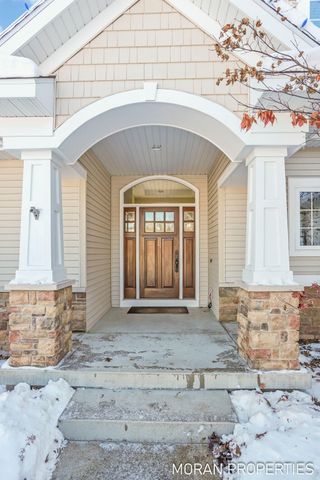 6978 Highland Drive W, Allendale, MI 49401