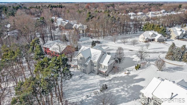 6978 Highland Drive W, Allendale, MI 49401