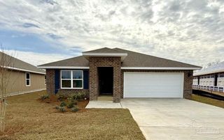 119 Anhinga St, Cantonment, FL 32533