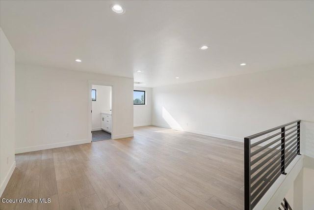 9262 N Secretariat LN, Hayden, ID 83835