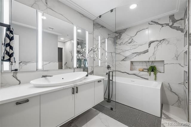 12 S Monroe Street, Denver, CO 80209