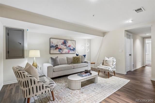 12 S Monroe Street, Denver, CO 80209