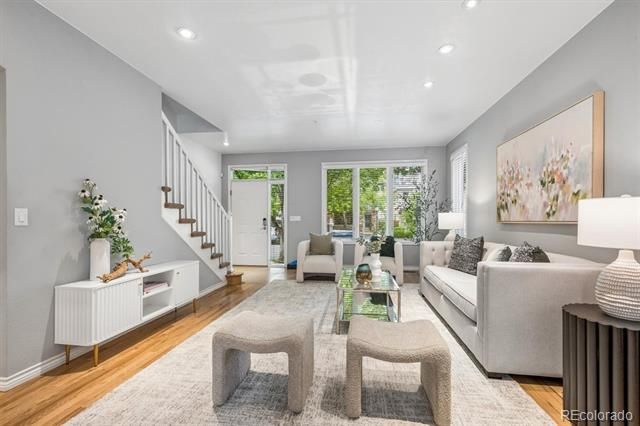 12 S Monroe Street, Denver, CO 80209