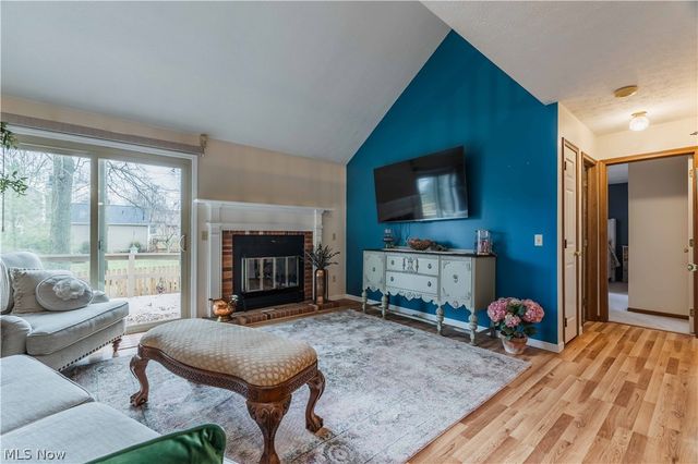 8000 Norriton Circle NW, North Canton, OH 44720