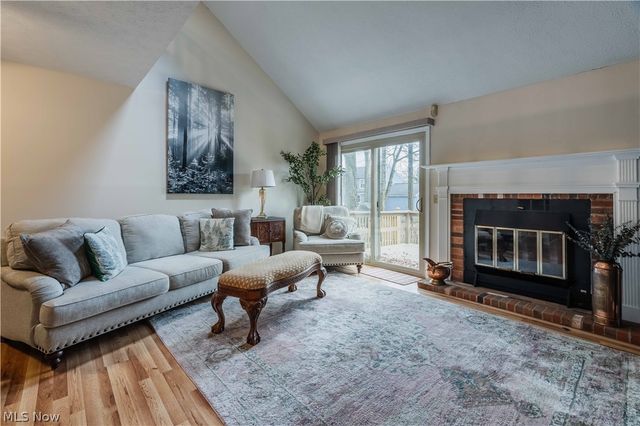 8000 Norriton Circle NW, North Canton, OH 44720