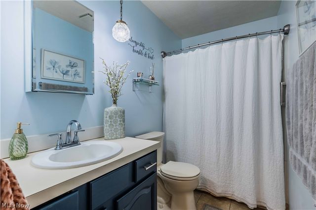 8000 Norriton Circle NW, North Canton, OH 44720