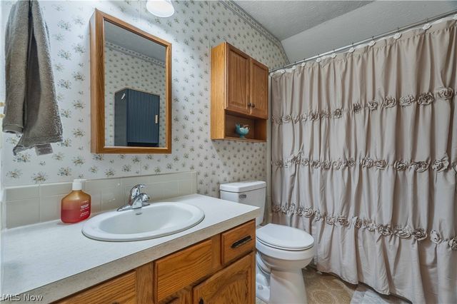 8000 Norriton Circle NW, North Canton, OH 44720