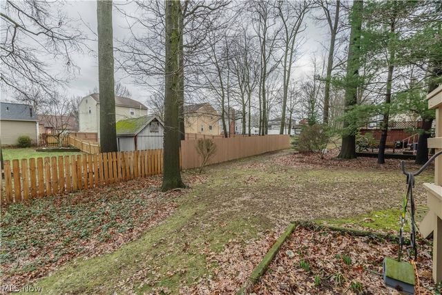 8000 Norriton Circle NW, North Canton, OH 44720