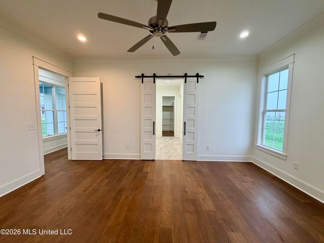 1020 Crepe Myrtle Drive, Brandon, MS 39047