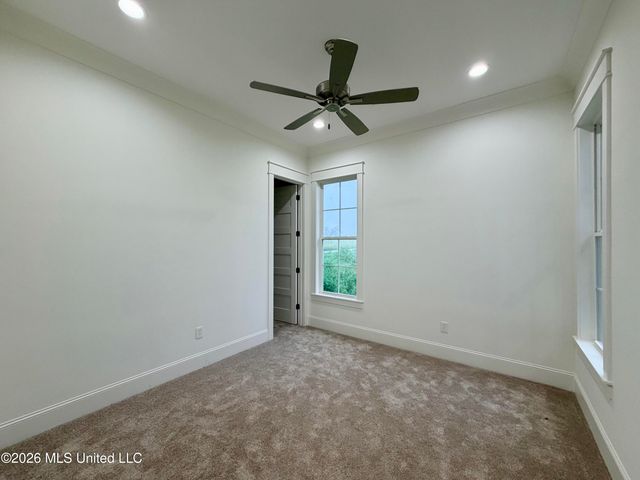 1020 Crepe Myrtle Drive, Brandon, MS 39047