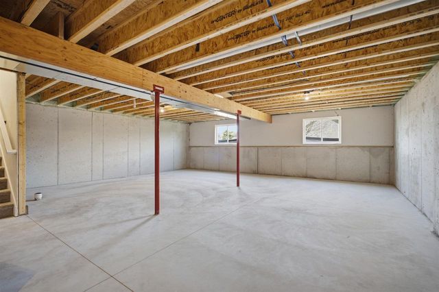 341 LEONA WAY, Oakfield, WI 53065