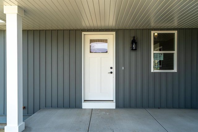 341 LEONA WAY, Oakfield, WI 53065