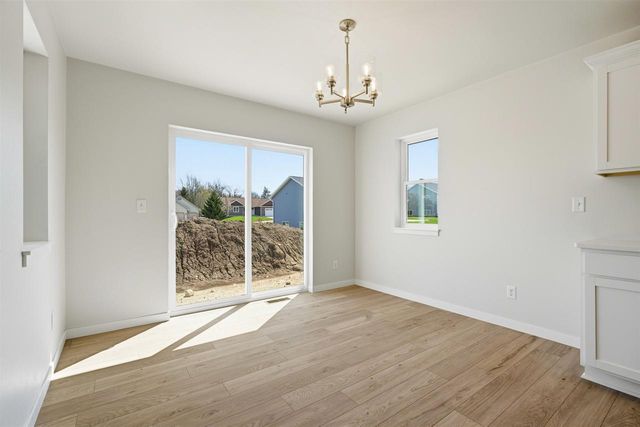341 LEONA WAY, Oakfield, WI 53065
