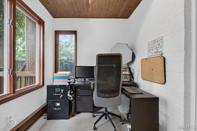 7141 Lindell Boulevard, St Louis, MO 63130