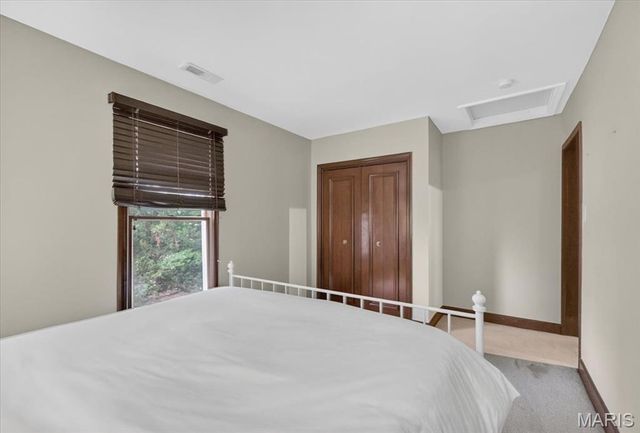 7141 Lindell Boulevard, St Louis, MO 63130