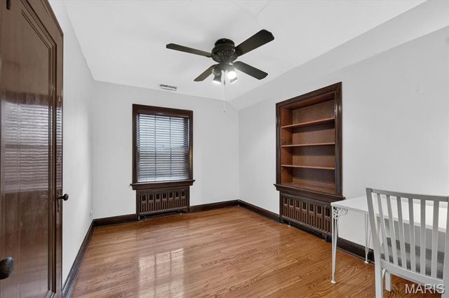 7141 Lindell Boulevard, St Louis, MO 63130