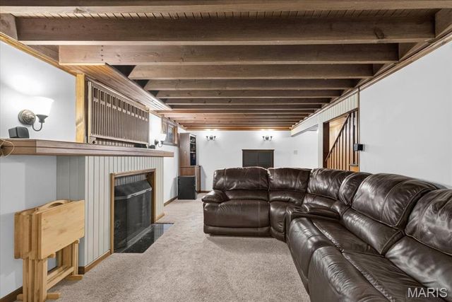 7141 Lindell Boulevard, St Louis, MO 63130