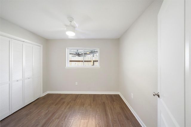 2526 Appian Way 2, New Caney, TX 77357