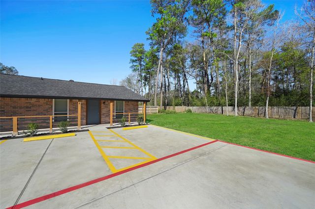 2526 Appian Way 2, New Caney, TX 77357