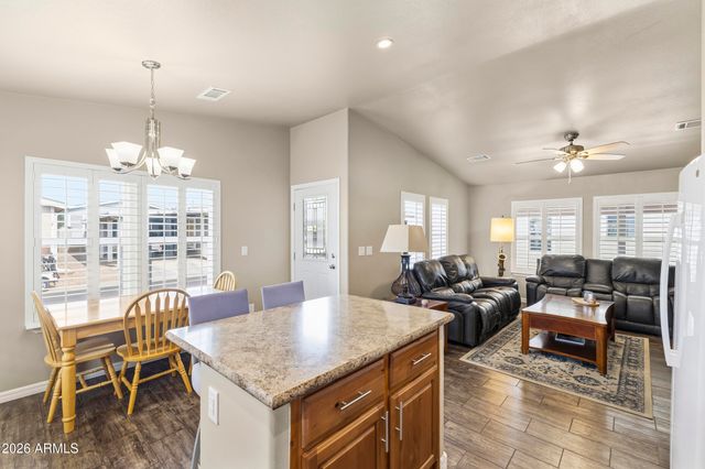 650 N Hawes Road Road 3509, Mesa, AZ 85207