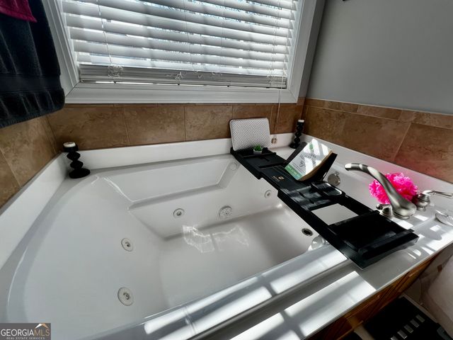 1104 Boulder Drive, Gray, GA 31032