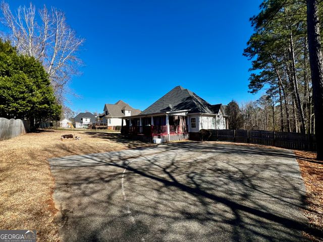 1104 Boulder Drive, Gray, GA 31032