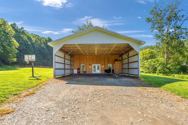 713 Laurels Road, Johnson City, TN 37601