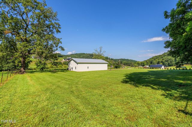713 Laurels Road, Johnson City, TN 37601