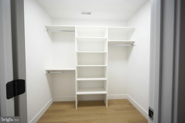 47 FOUNTAIN BLVD, Burlington, NJ 08016