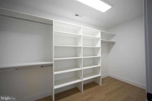 47 FOUNTAIN BLVD, Burlington, NJ 08016