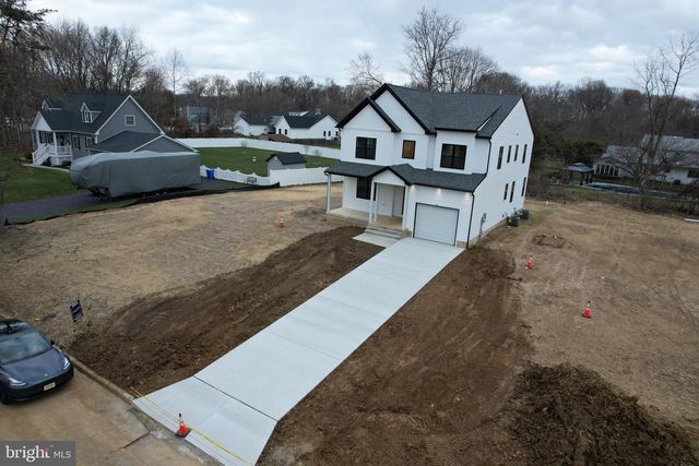 47 FOUNTAIN BLVD, Burlington, NJ 08016