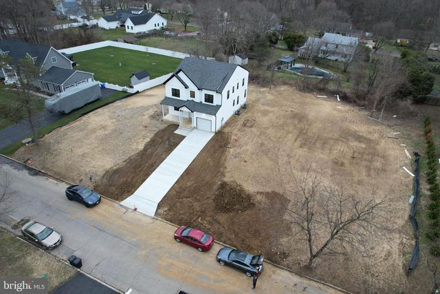 47 FOUNTAIN BLVD, Burlington, NJ 08016