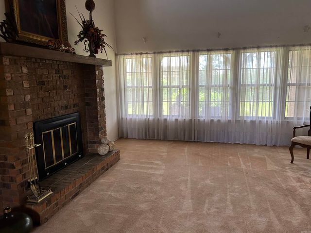 617 EDINBURGH Court, Jacksonville, AR 72076