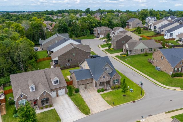 263 Caroline Way, Mount Juliet, TN 37122
