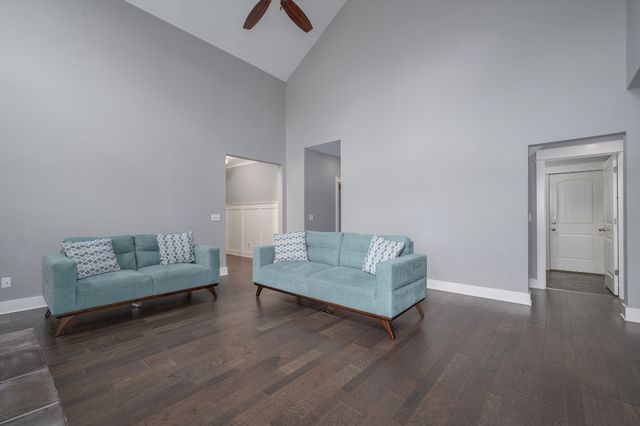 263 Caroline Way, Mount Juliet, TN 37122