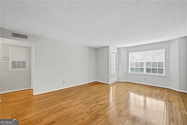 4106 Chastain Park Court, Atlanta, GA 30342