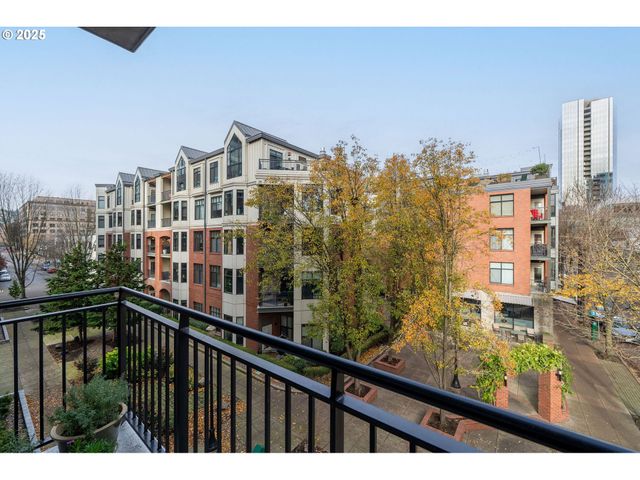 821 Nw 11TH Ave 321, Portland, OR 97209