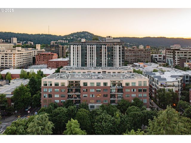 821 Nw 11TH Ave 321, Portland, OR 97209