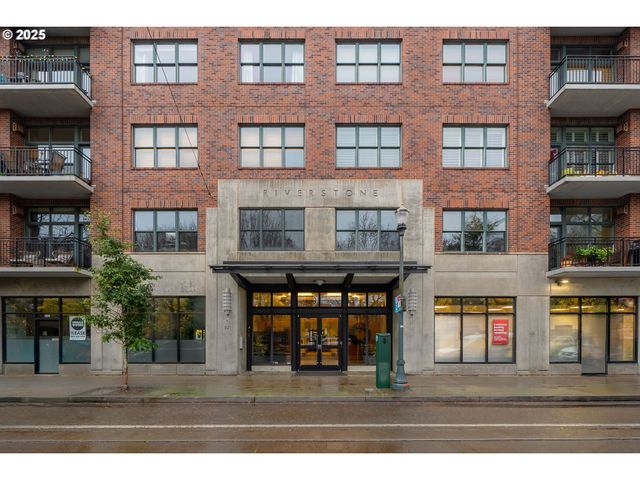 821 Nw 11TH Ave 321, Portland, OR 97209