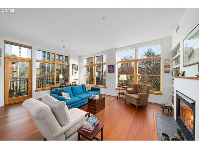 821 Nw 11TH Ave 321, Portland, OR 97209