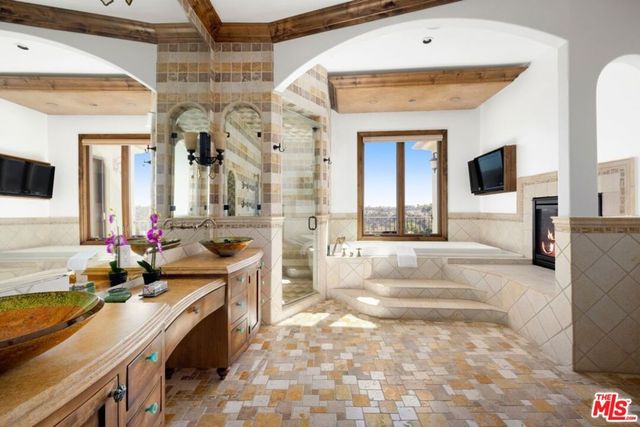 2695 Shady Ridge Lane, Diamond Bar, CA 91765