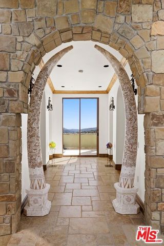 2695 Shady Ridge Lane, Diamond Bar, CA 91765