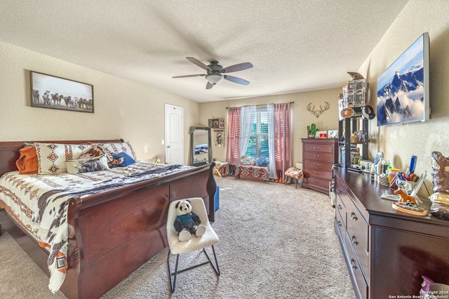 511 FORT APACHE, San Antonio, TX 78245
