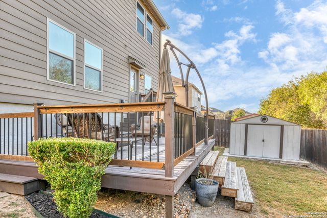 511 FORT APACHE, San Antonio, TX 78245