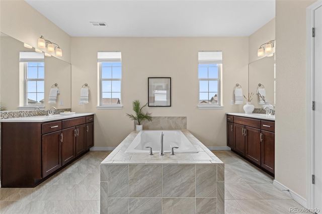16006 Swan Mountain Drive, Broomfield, CO 80023