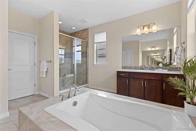 16006 Swan Mountain Drive, Broomfield, CO 80023
