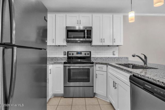 3984 Echo Farms Boulevard, Wilmington, NC 28412