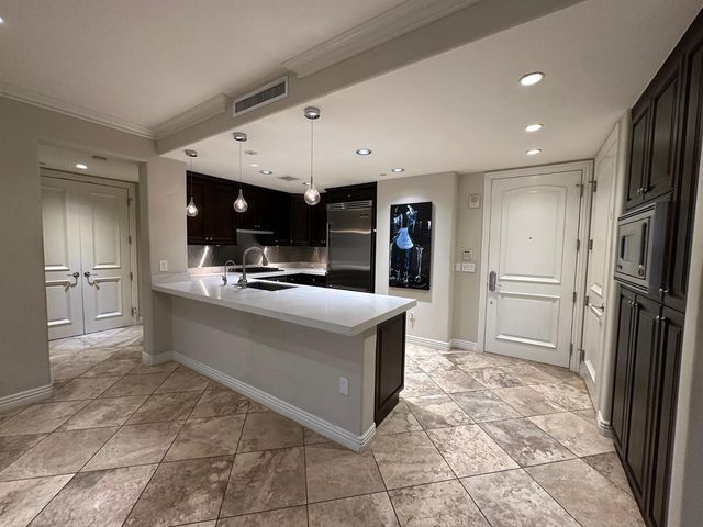 7175 E Camelback Road 404-2, Scottsdale, AZ 85251