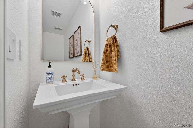 5076 Ceylon Street, Denver, CO 80249